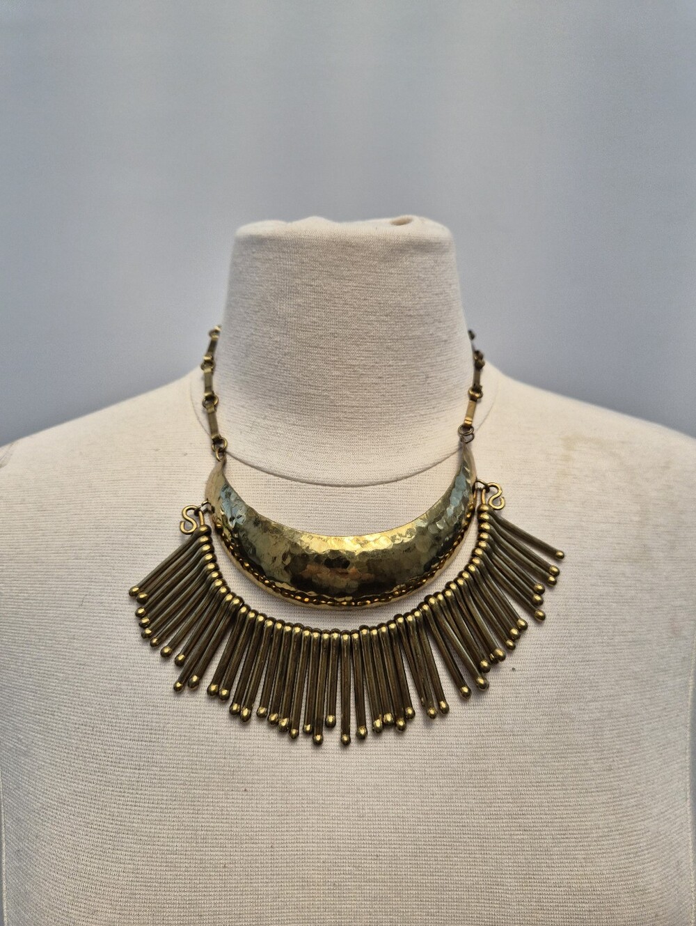 LEATHEROCK Vintage Hammered Brass Bib Choker‎ Necklace Boho Brutalist Sunburst